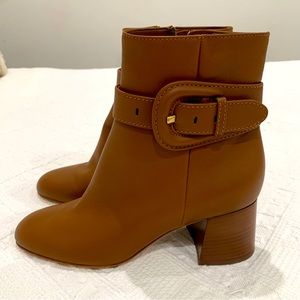 Gianvito Rossi Camel Color Booties Size 35 1/2